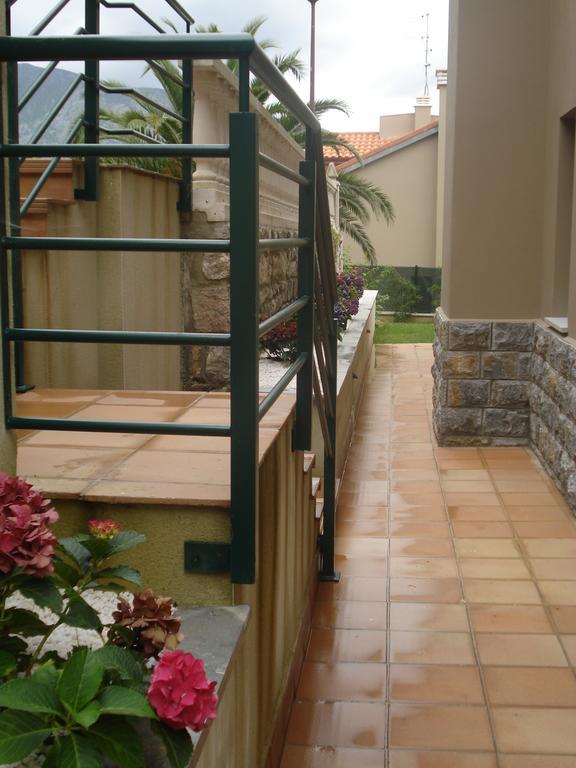 Jardín San Pelayo Apartamento Niembro Exterior foto